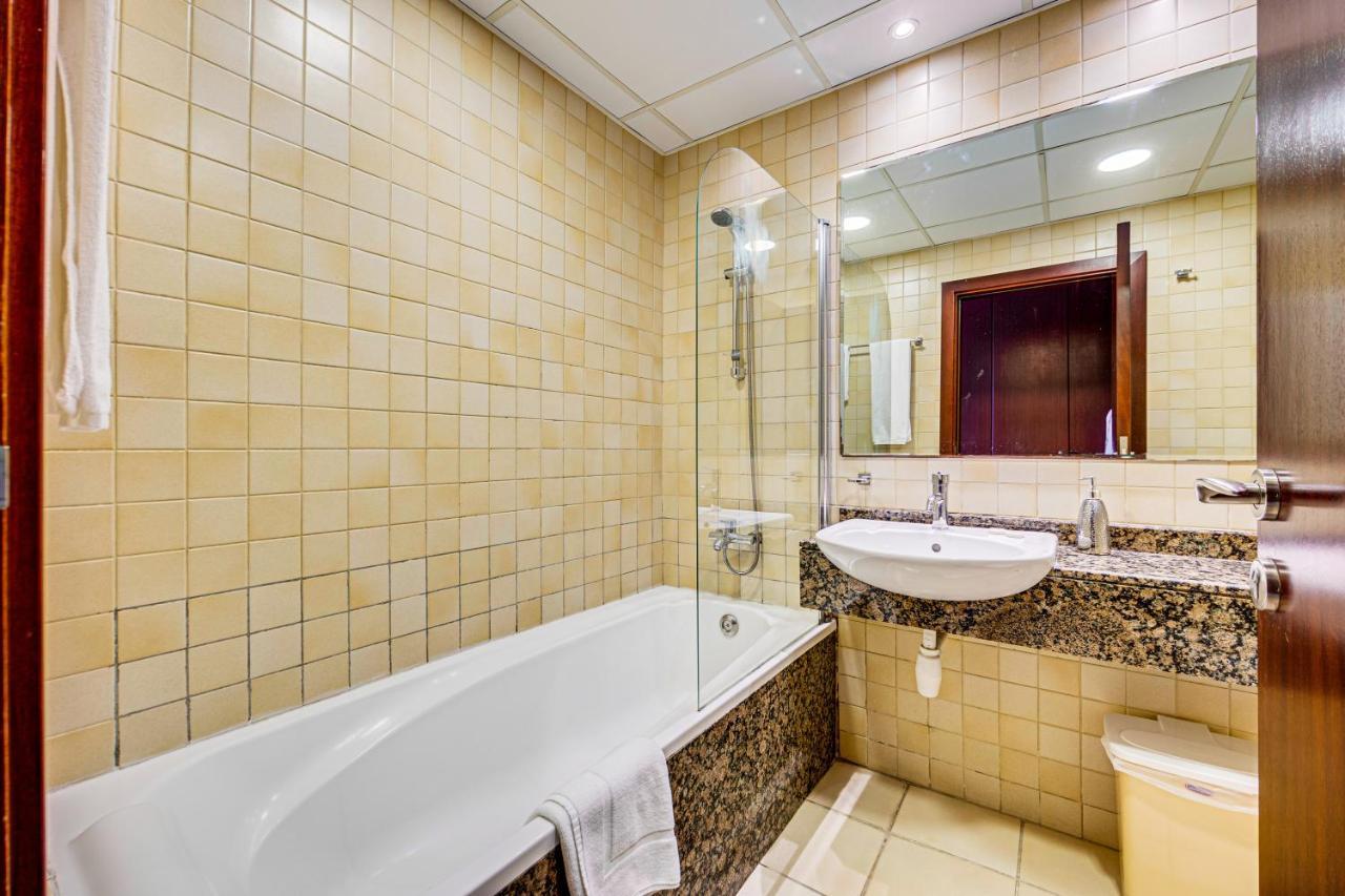 Big Apartment In Murjan, Jbr, Near The Beach Dubai Exteriör bild